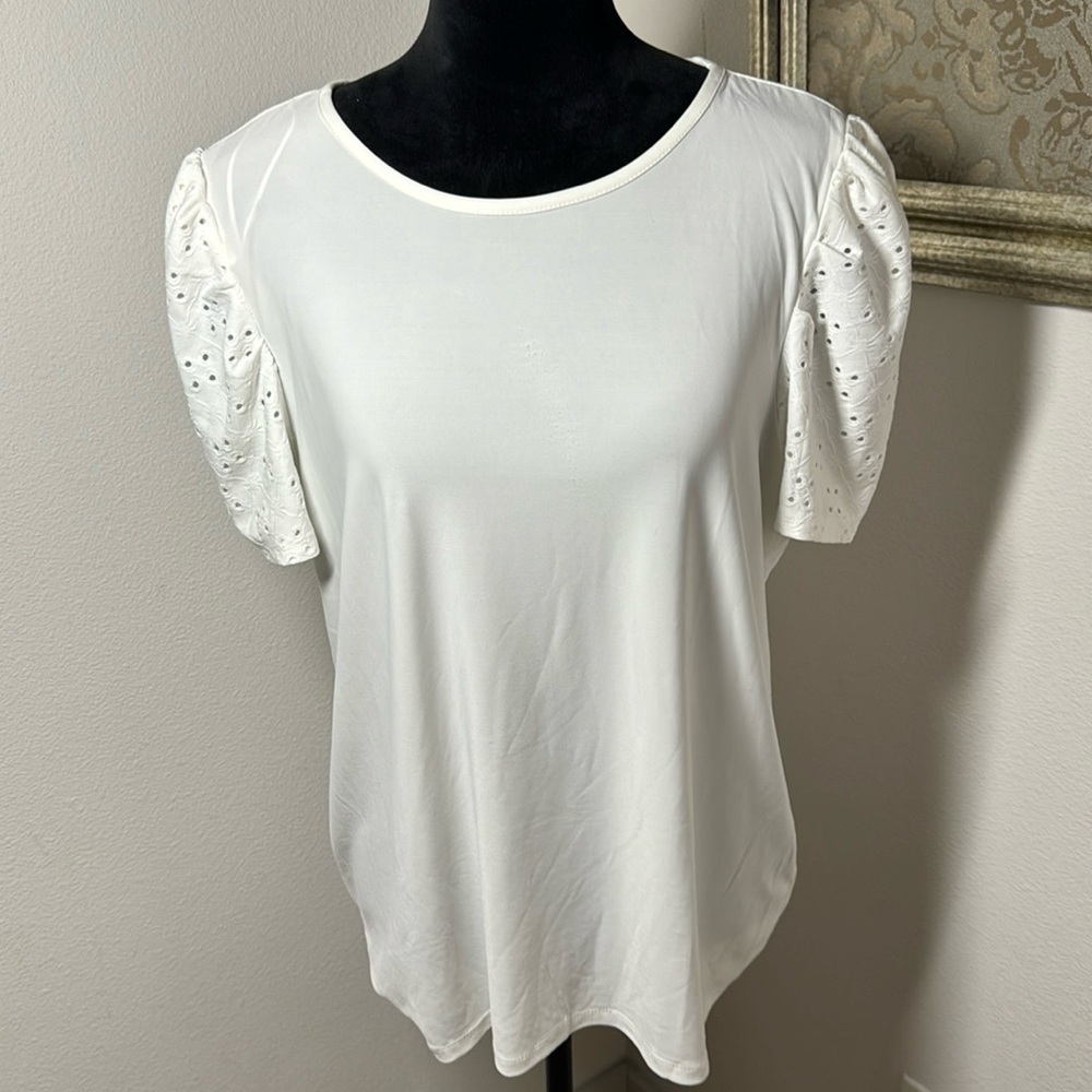 Vince Camuto Sz XL white puffed eyelet short sleeves pull over top blouse